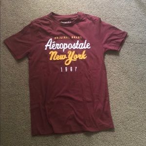Aeropostale t shirt